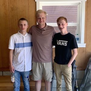 Meet your Posher, Nicholas